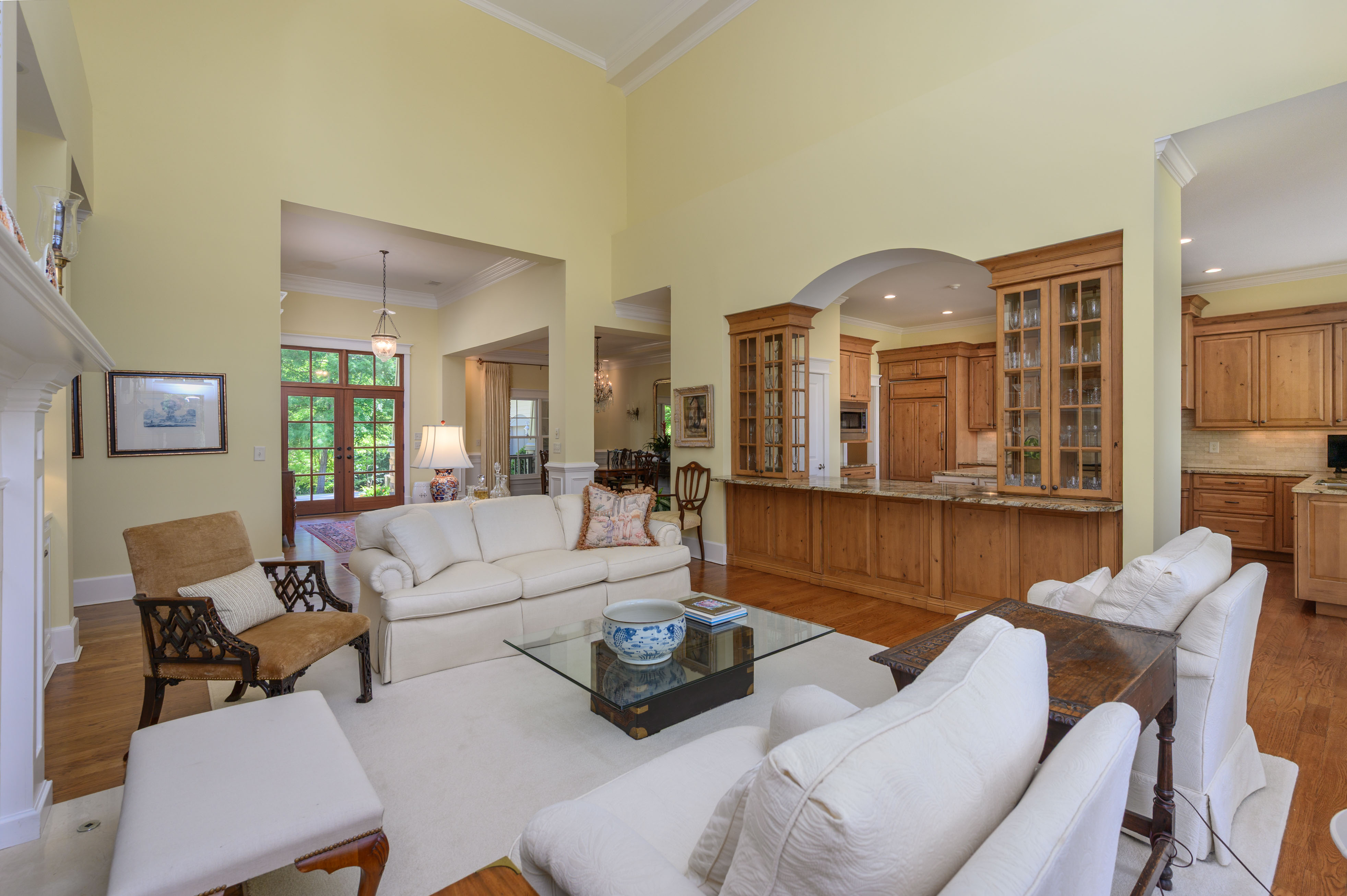 1030 Alanson Court image 10